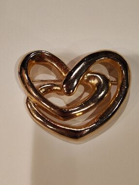 Gold Heart Knot Pendant Brooch Charm WMSC